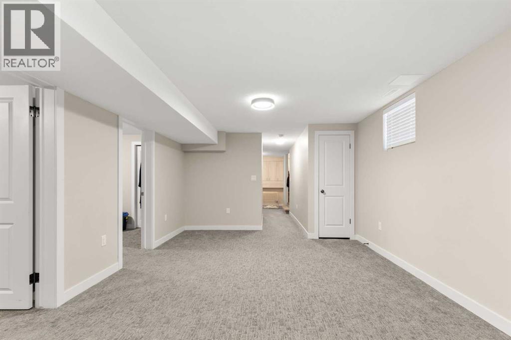 139 5 STREET SE - 27