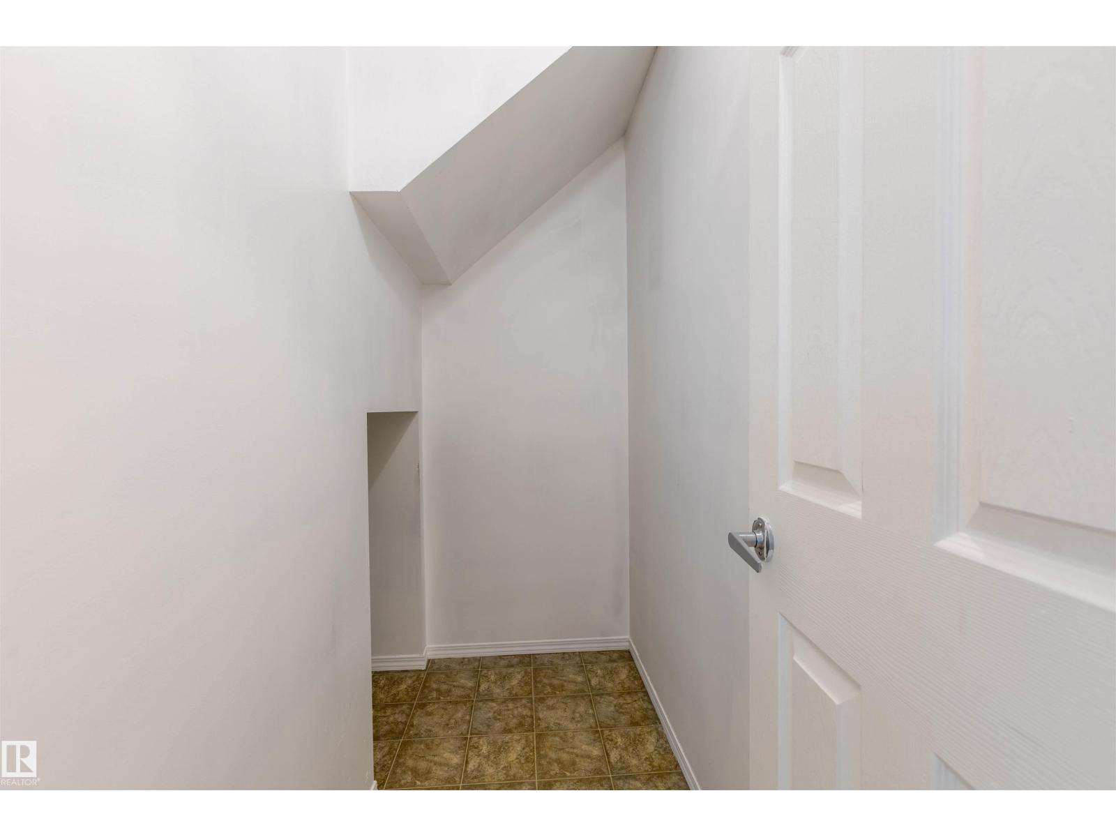 #109 105 McKenney AV, St. Albert