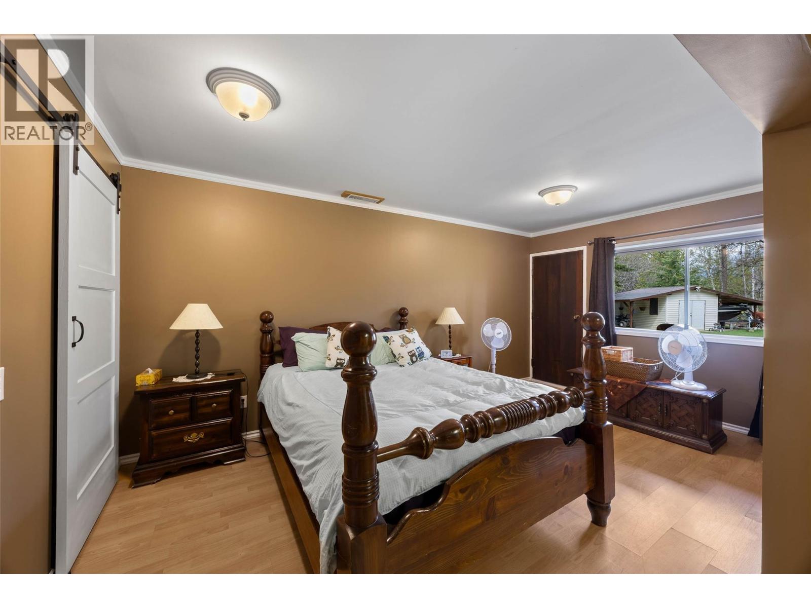 906 DILWORTH ROAD - 29