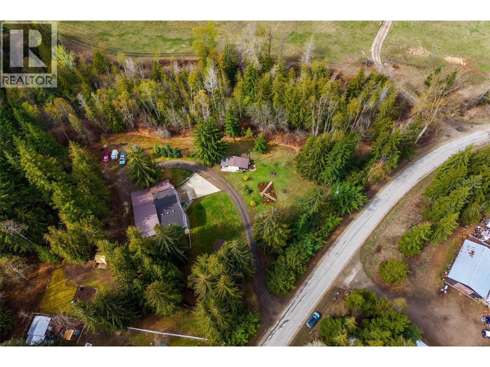 906 DILWORTH ROAD - 52