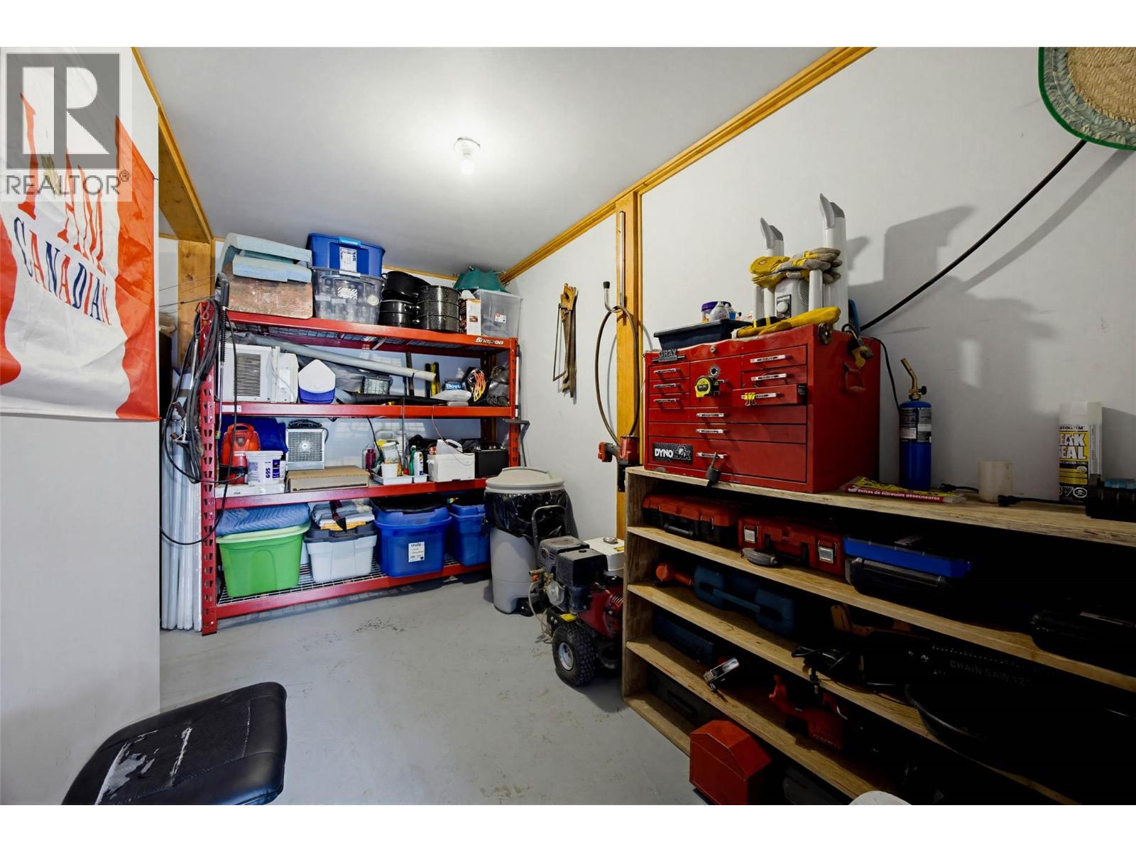 906 DILWORTH ROAD - 35