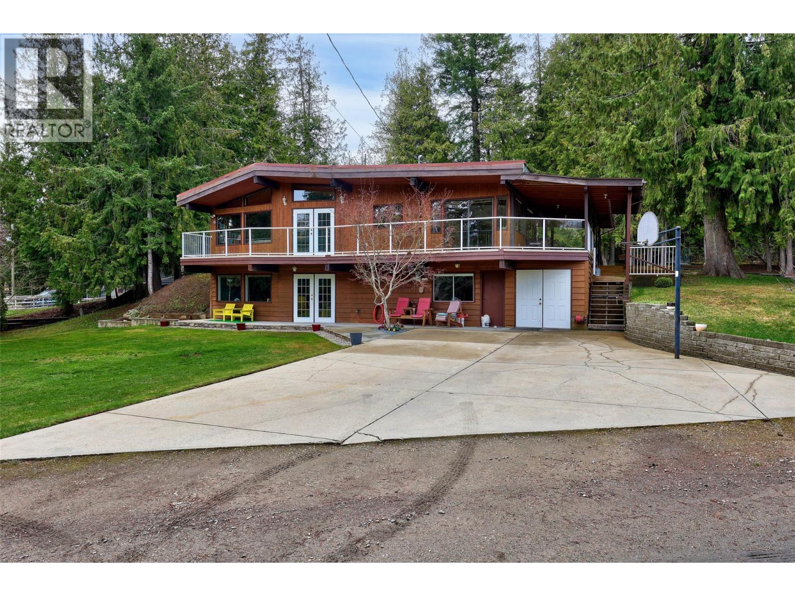 906 DILWORTH ROAD - Image 2