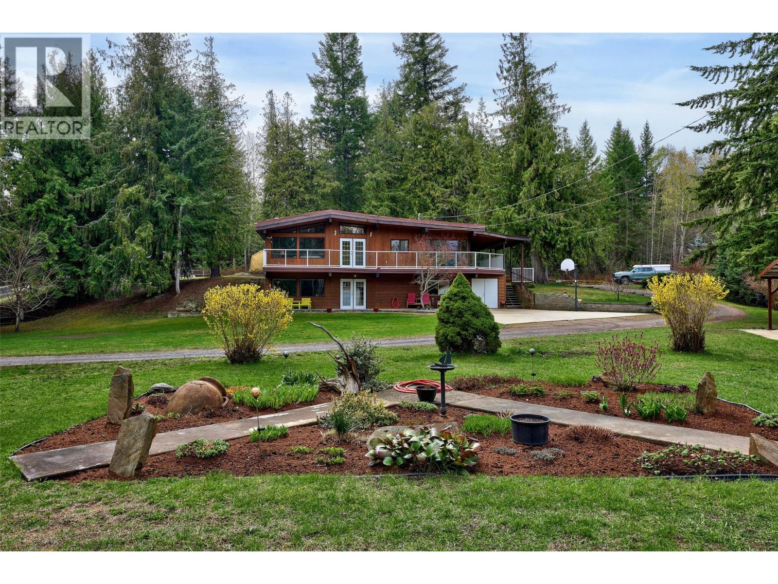 906 DILWORTH ROAD - 42