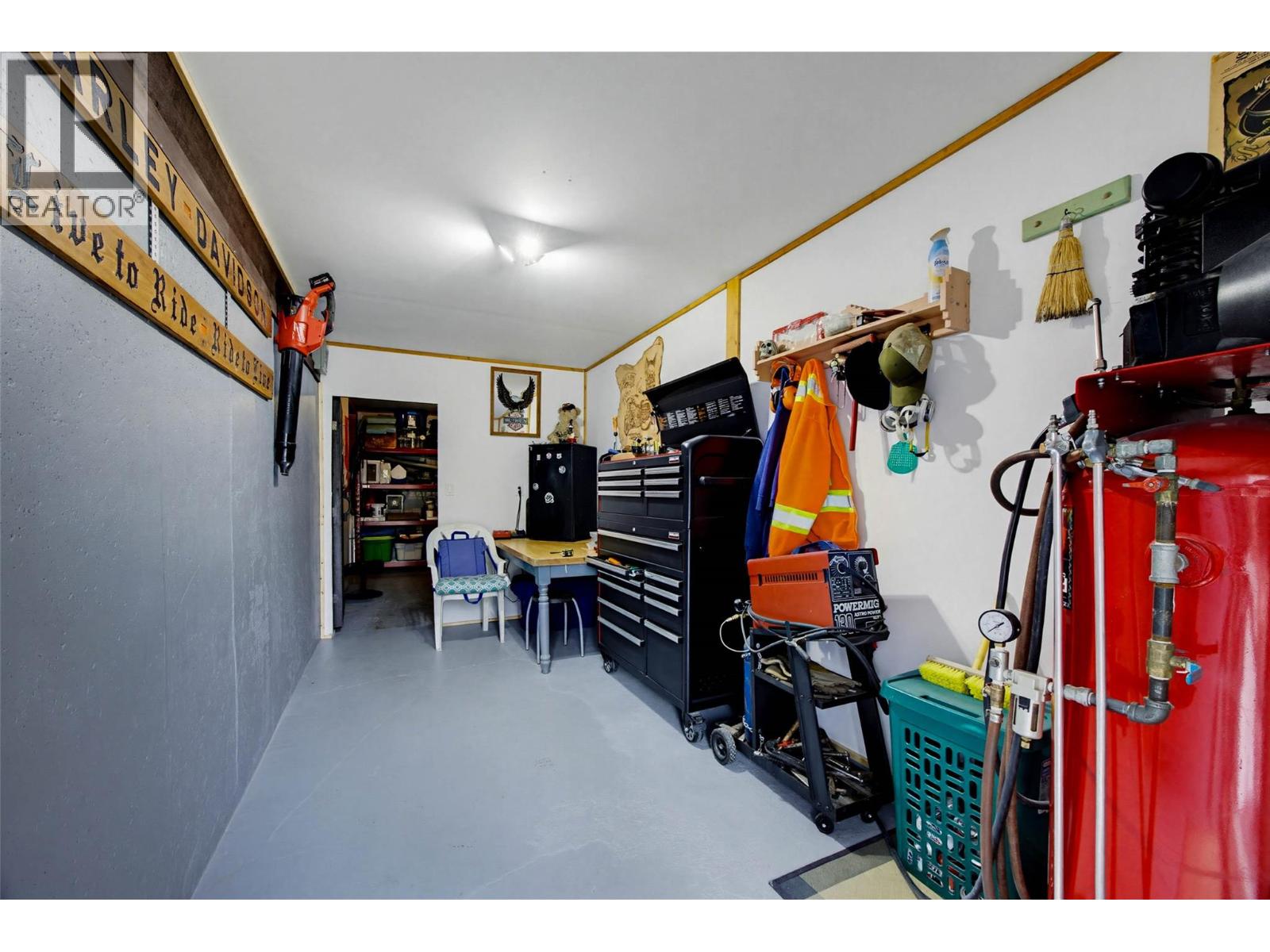 906 DILWORTH ROAD - 36