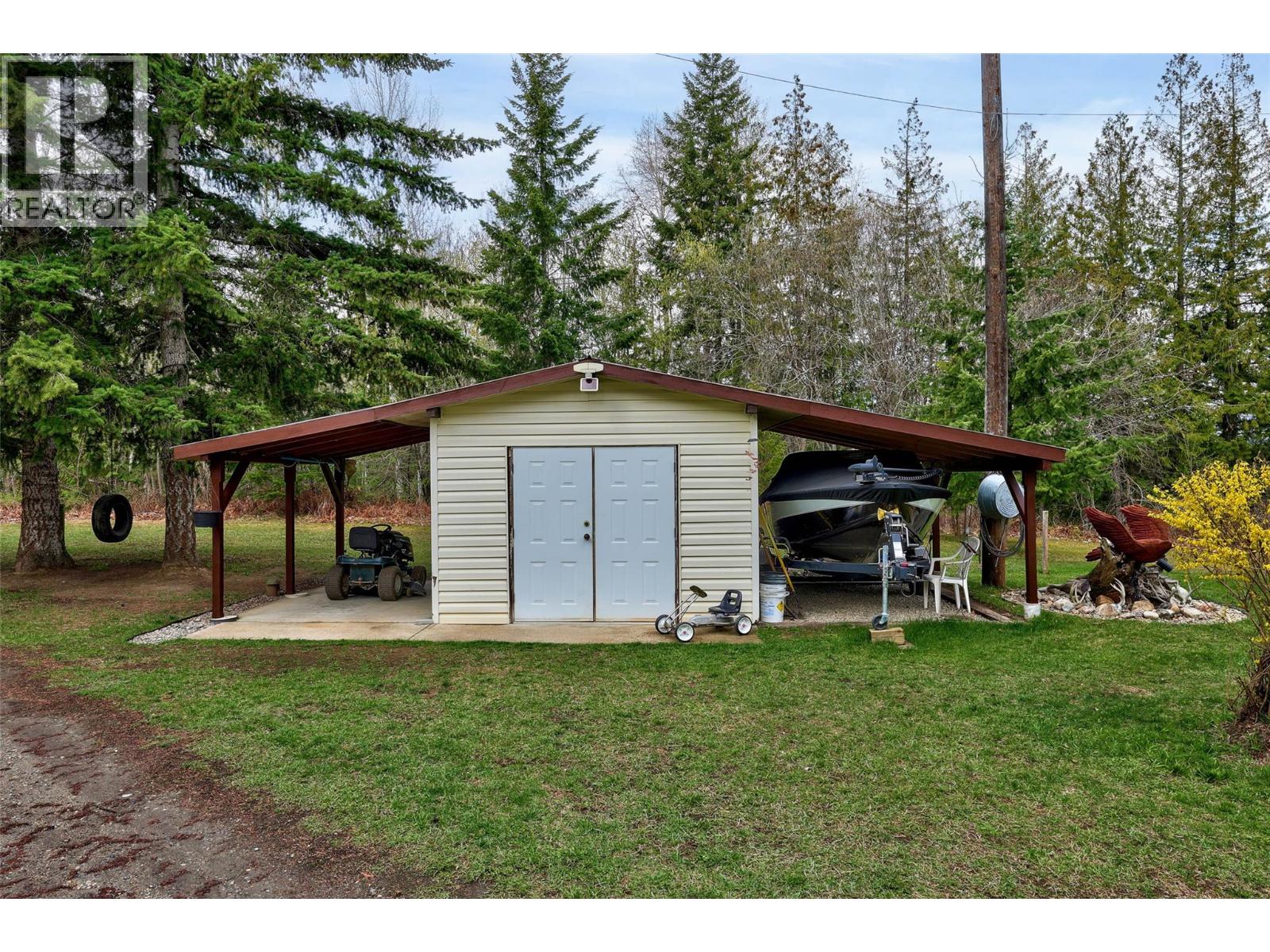 906 DILWORTH ROAD - 38