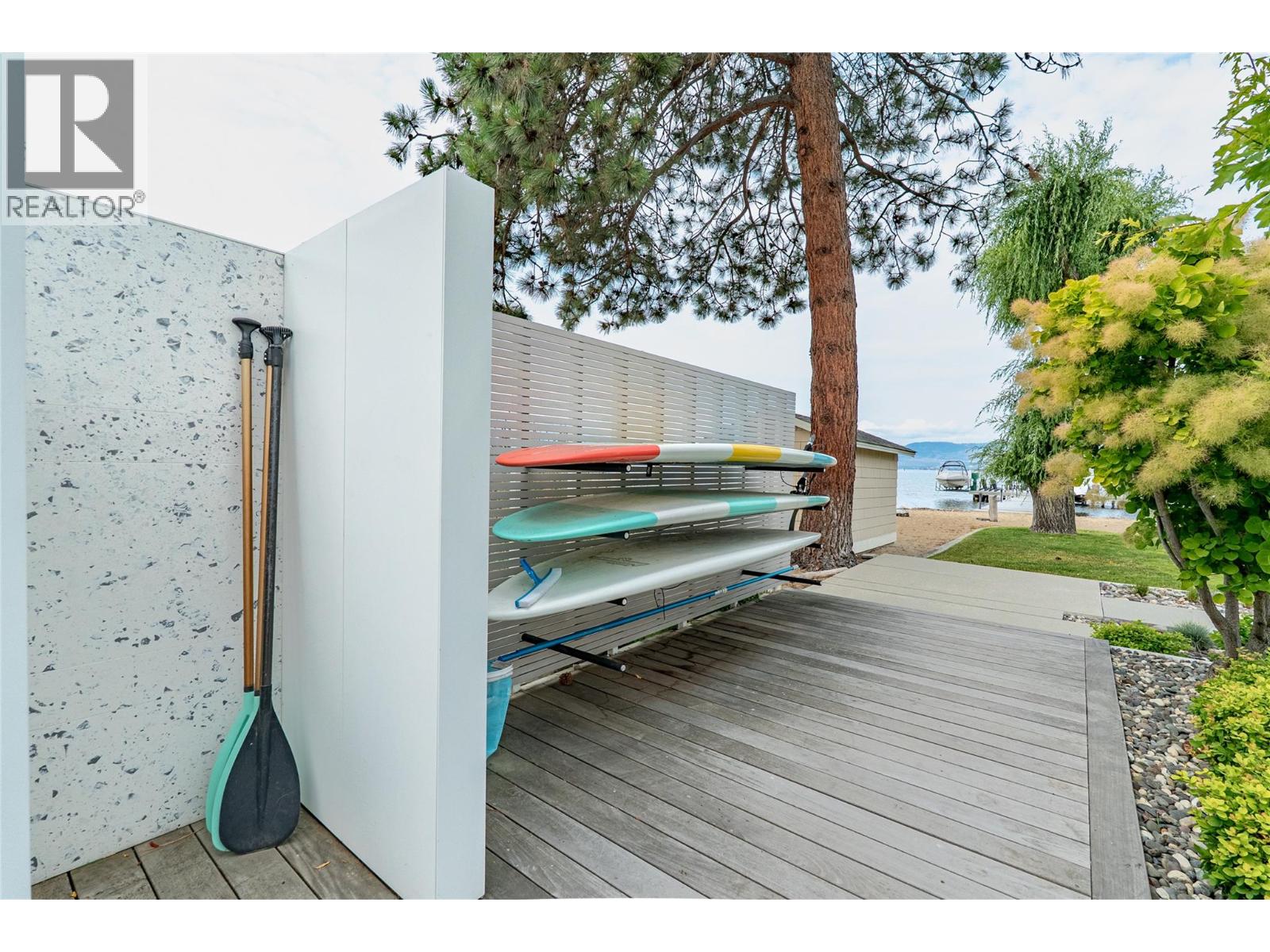  4110 Lakeshore Road, Kelowna