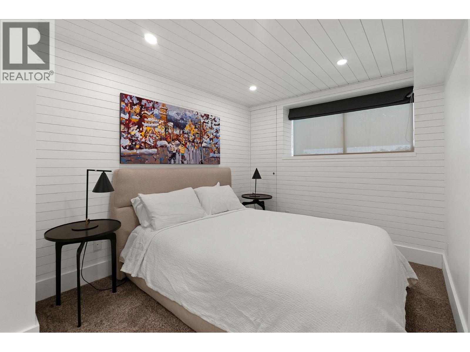  4110 Lakeshore Road, Kelowna