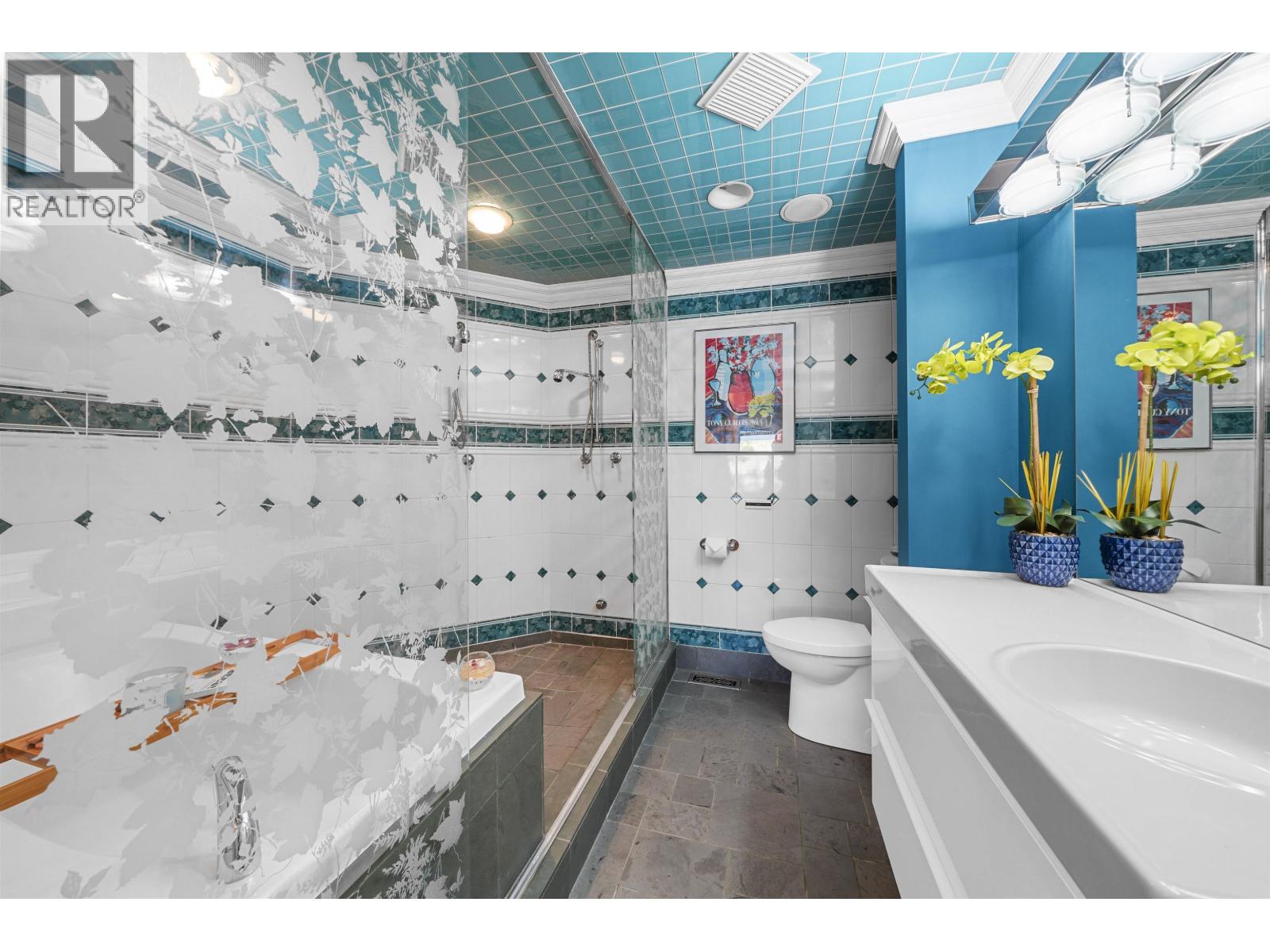 1130 IRONWORK PASSAGE, Vancouver