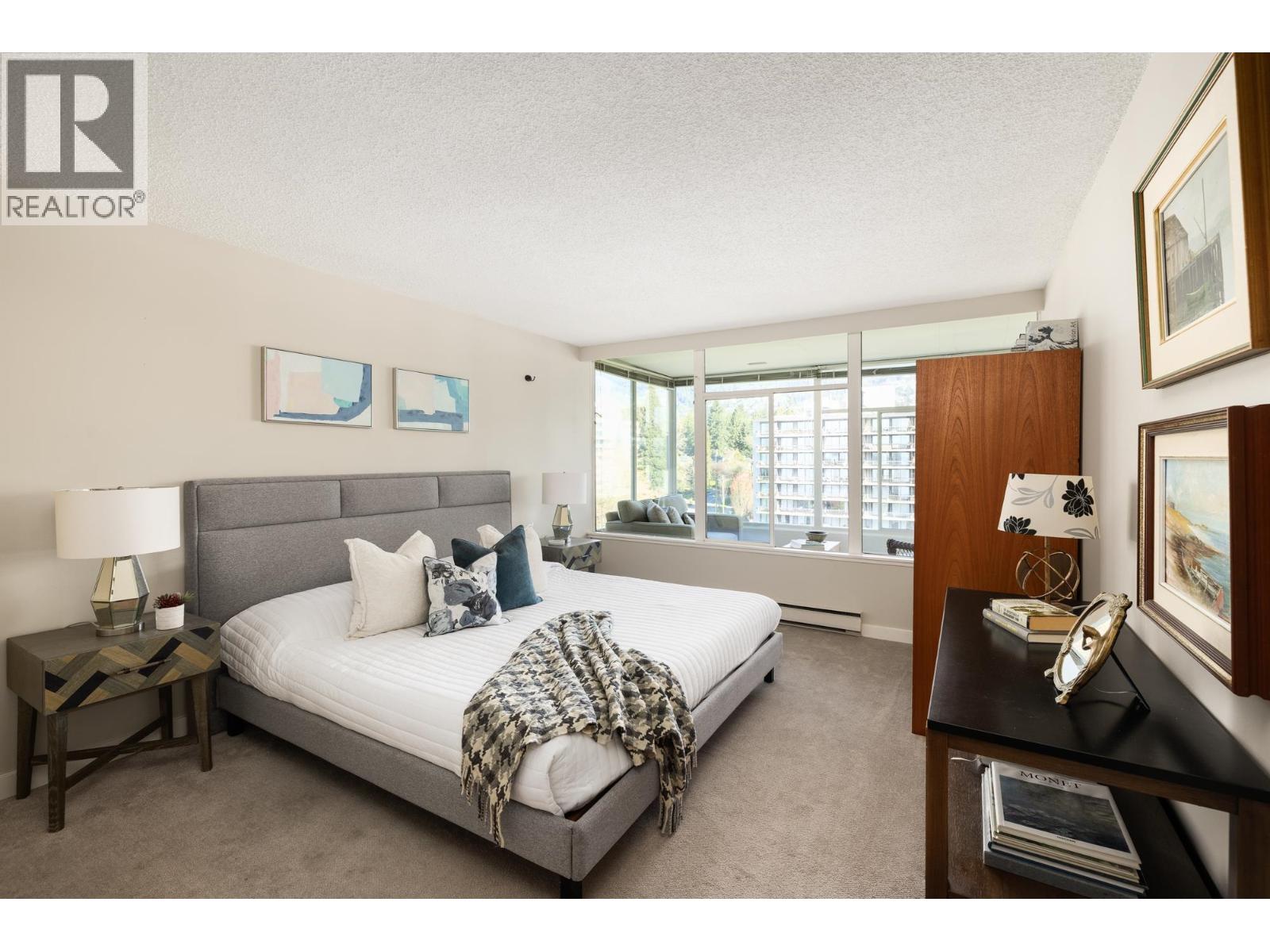 903 1480 DUCHESS AVENUE, West Vancouver