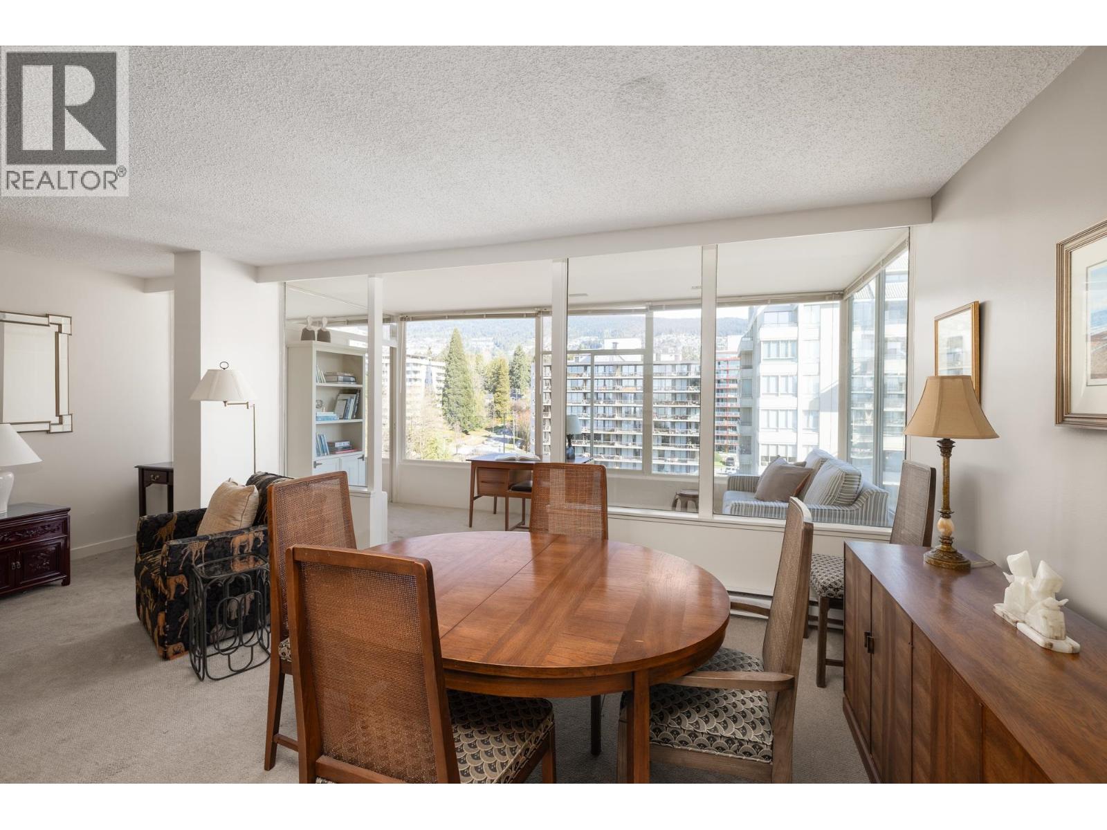 903 1480 DUCHESS AVENUE, West Vancouver