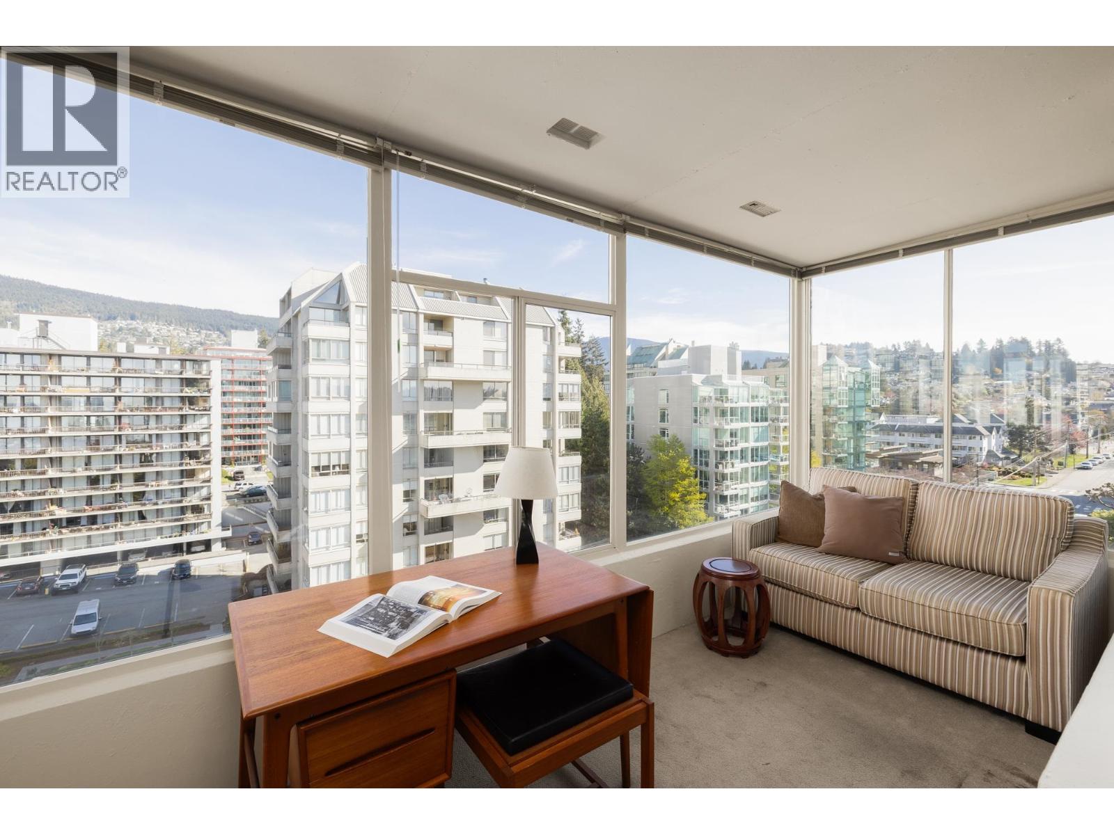 903 1480 DUCHESS AVENUE, West Vancouver