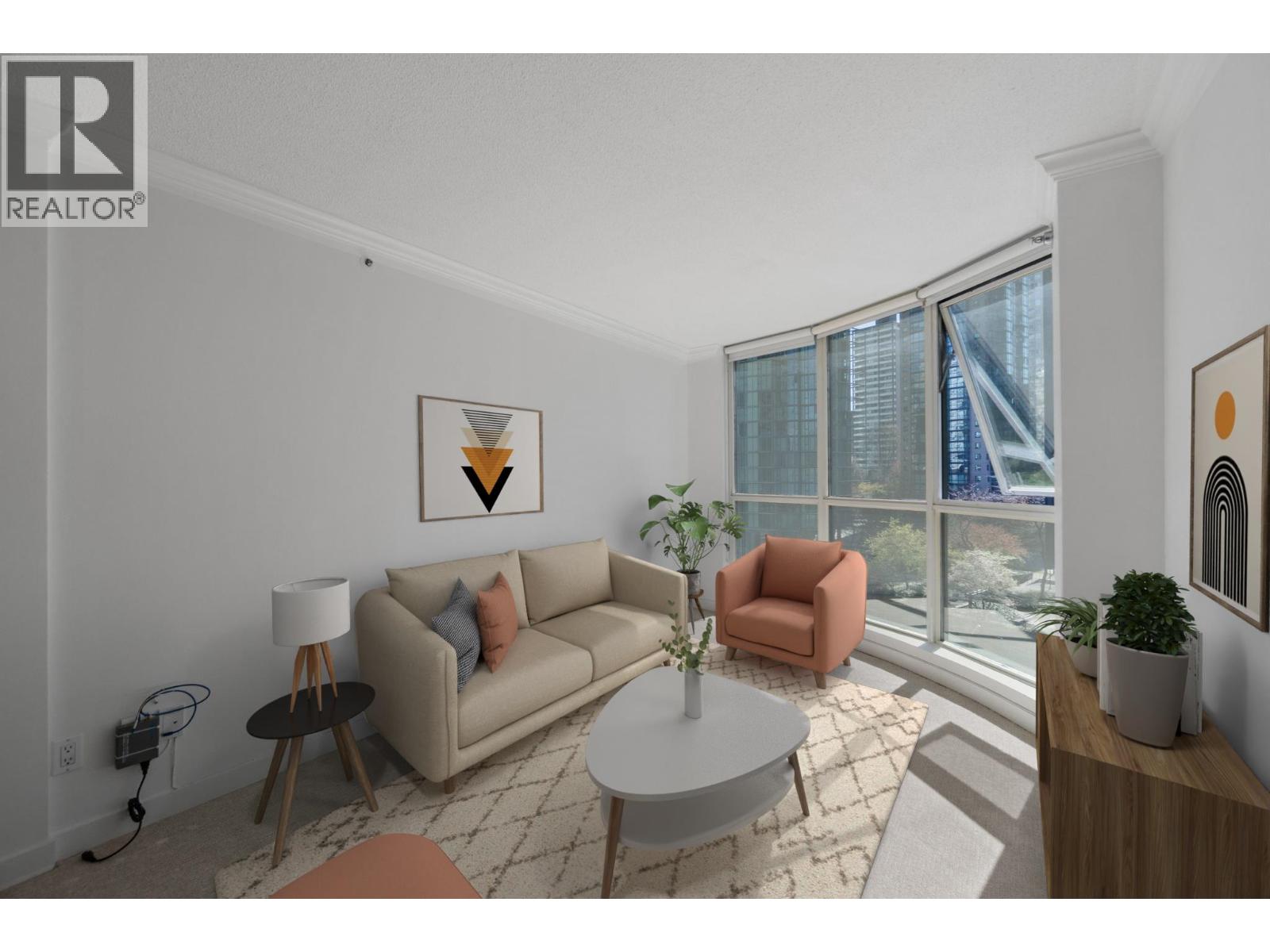 1007 588 BROUGHTON STREET