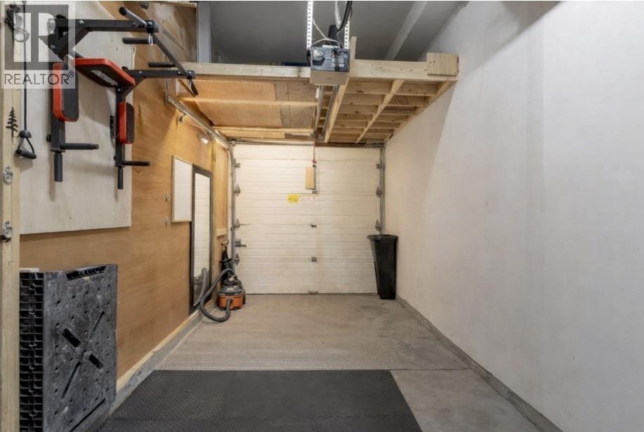 1065 E PENDER STREET, Vancouver