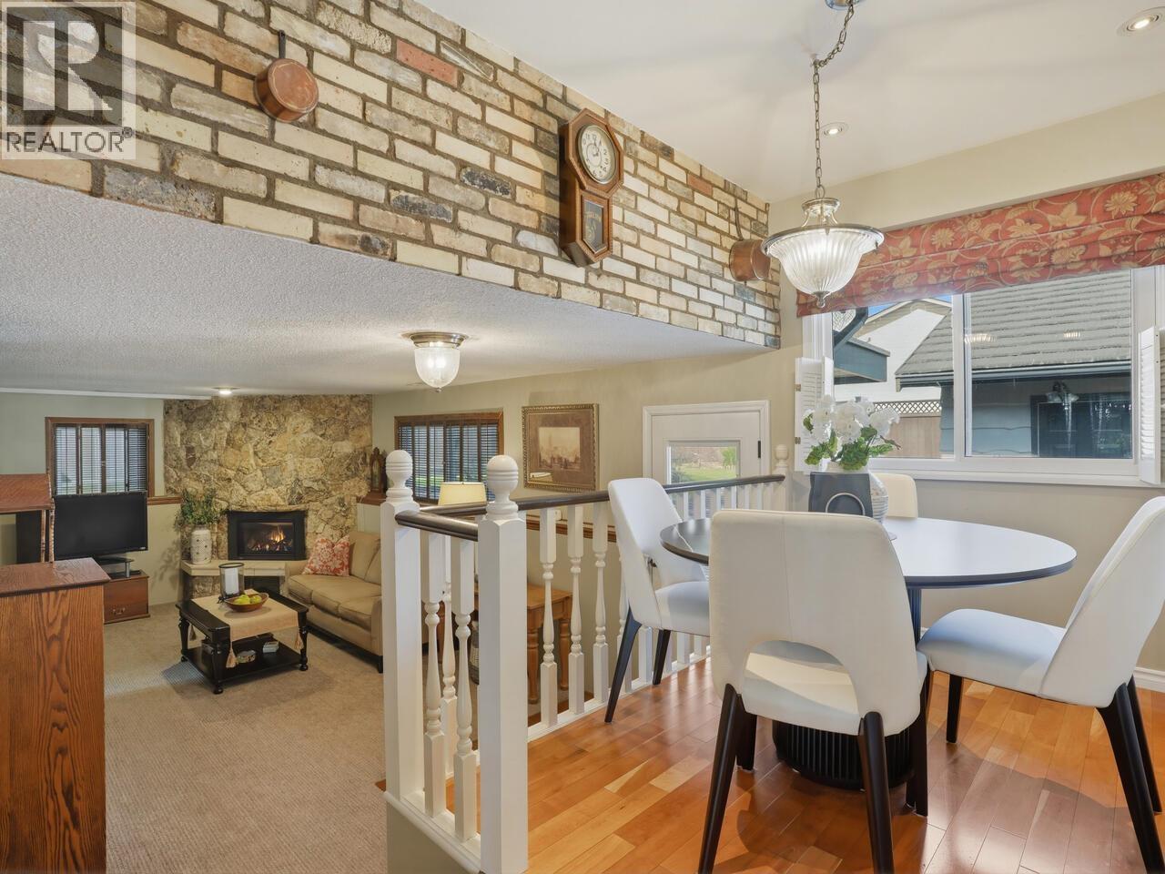 1847 RODGER AVENUE, Port Coquitlam