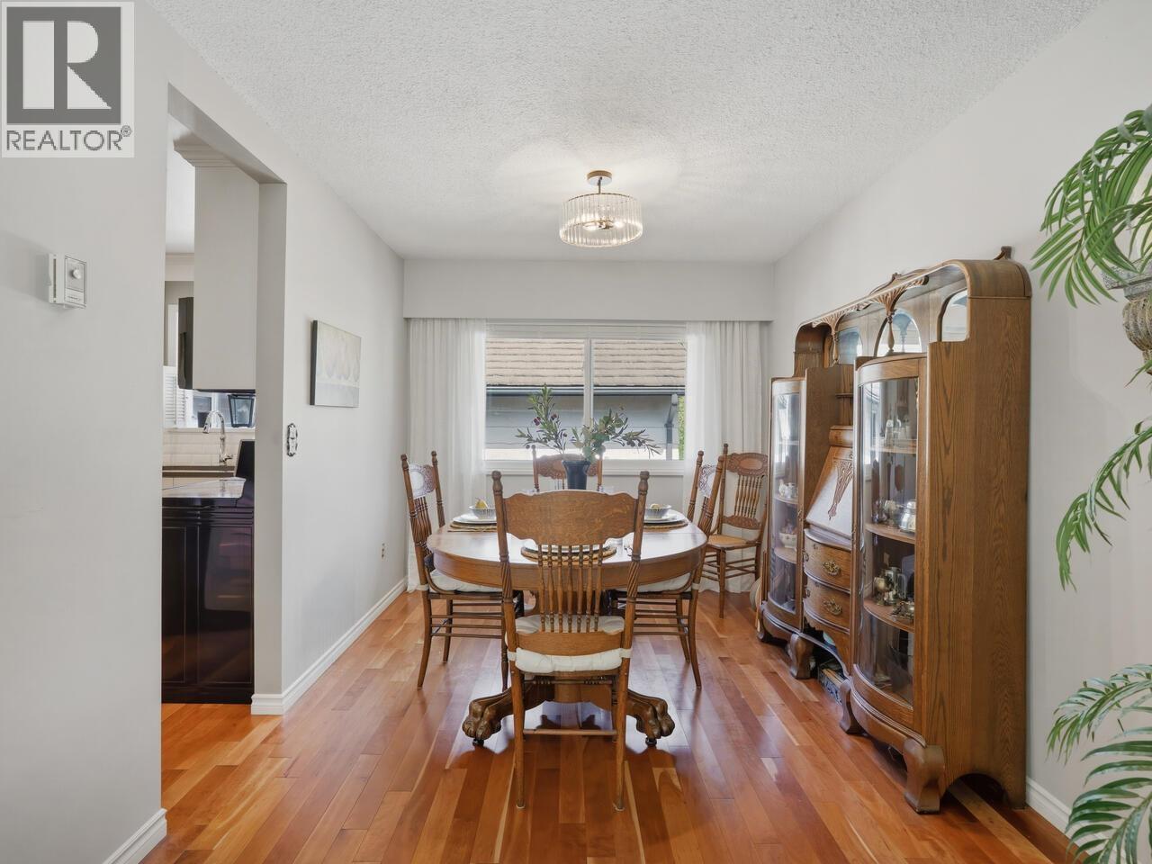 1847 RODGER AVENUE, Port Coquitlam