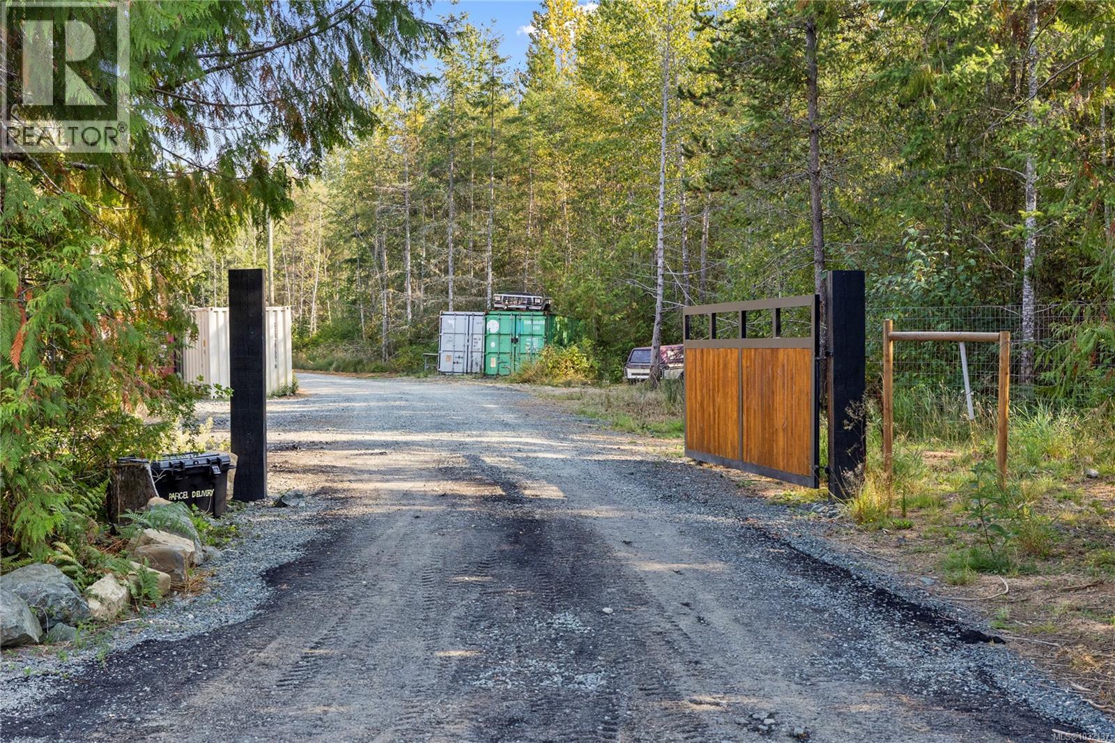 440 Gilbert Rd - 26