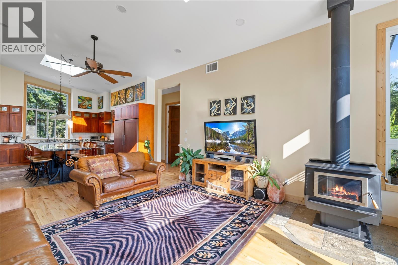 440 Gilbert Rd - 6