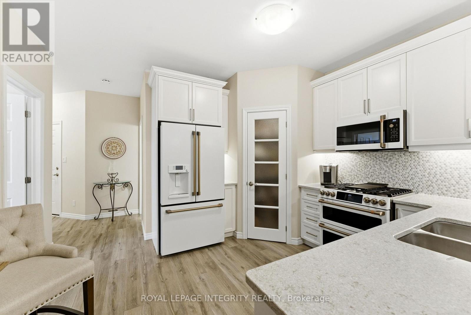 64 COVINGTON CRESCENT - 15