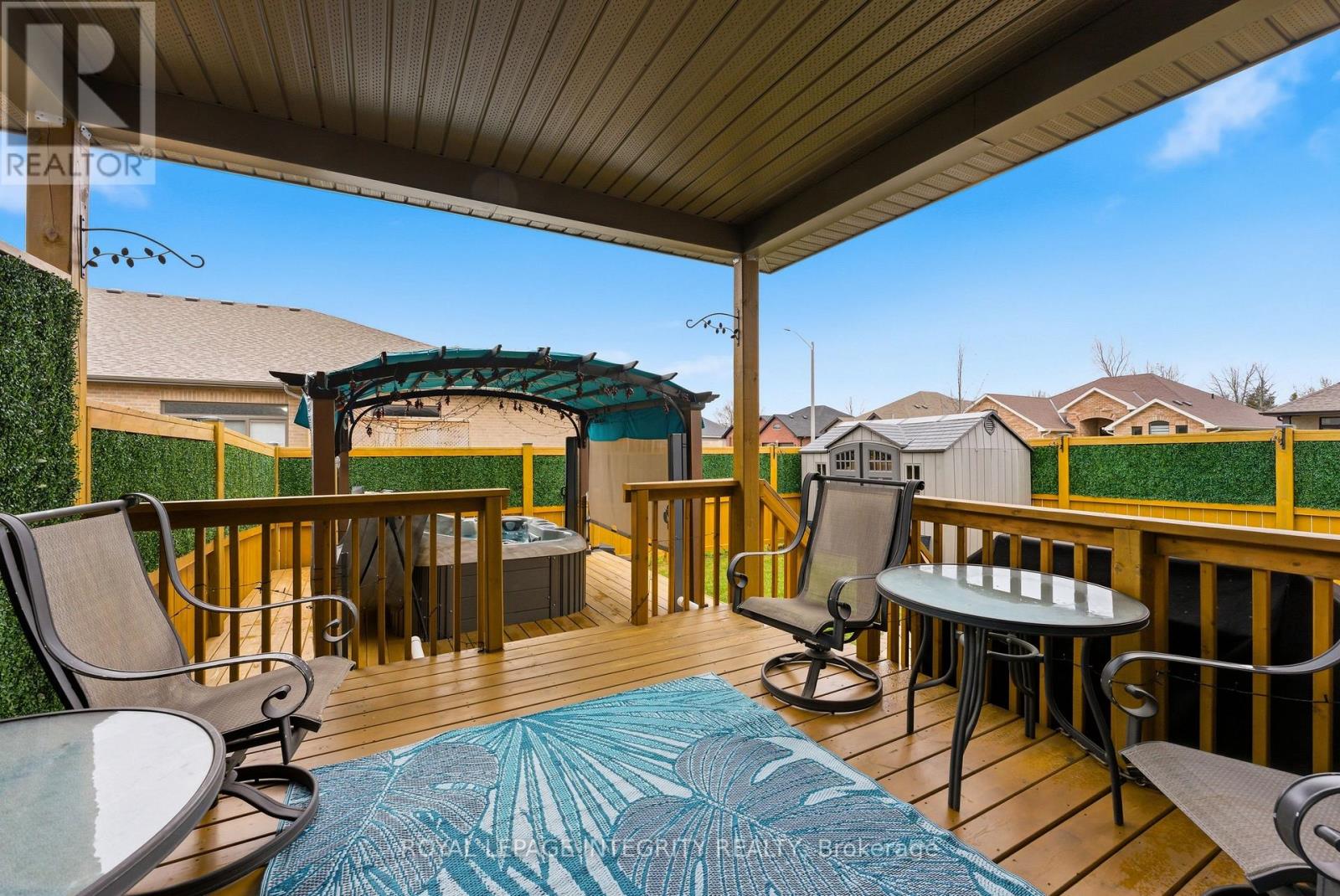 64 COVINGTON CRESCENT - 34