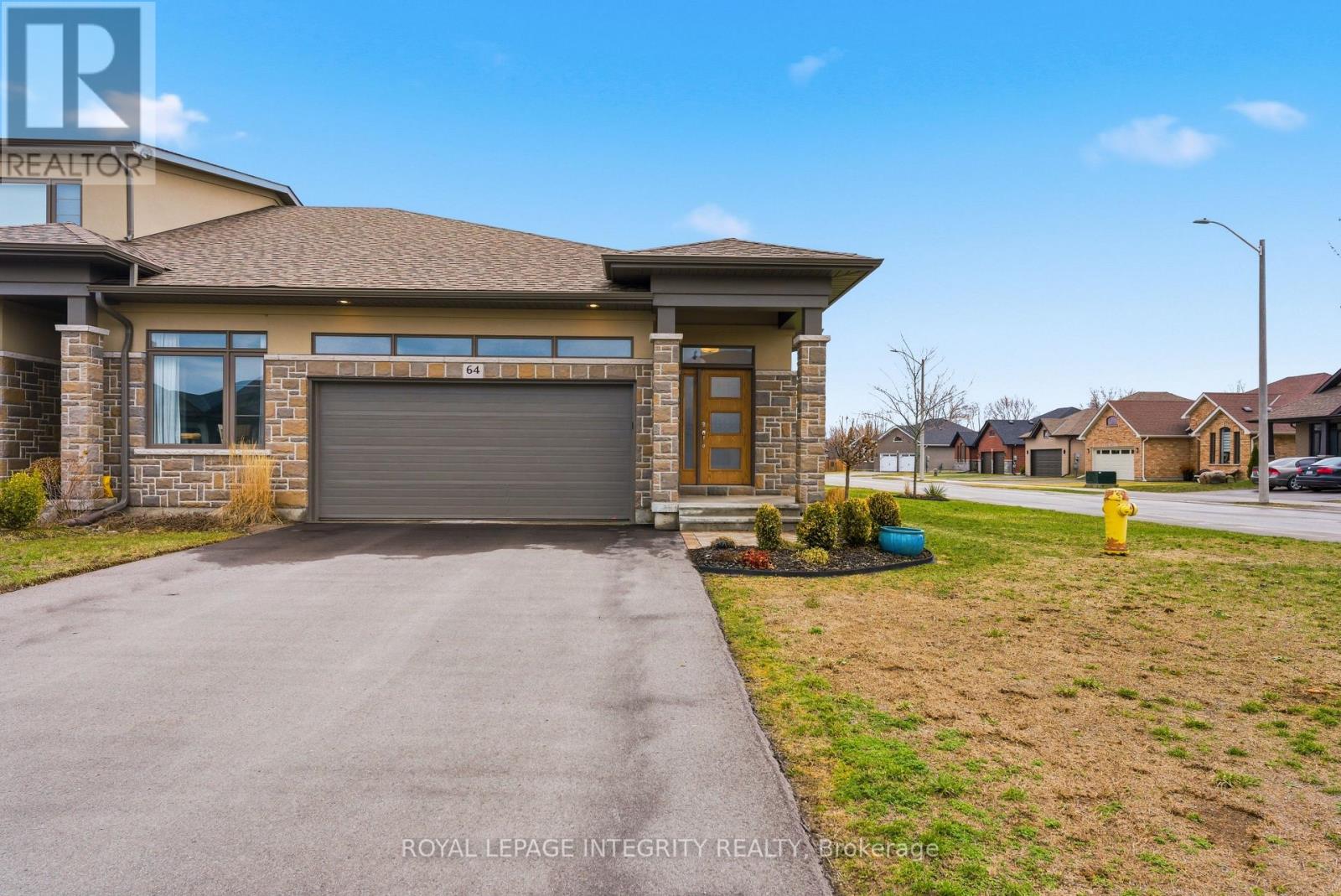 64 COVINGTON CRESCENT - 4