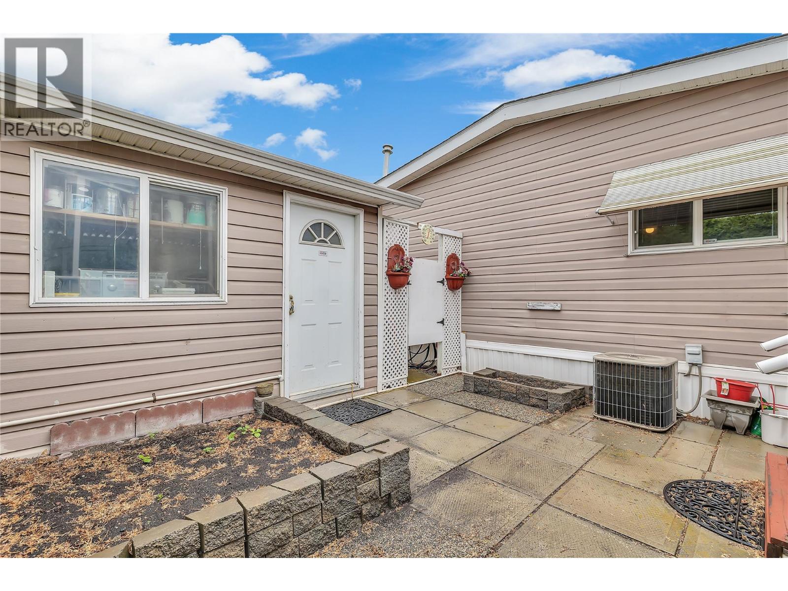 #133 1850 SHANNON LAKE ROAD - 35