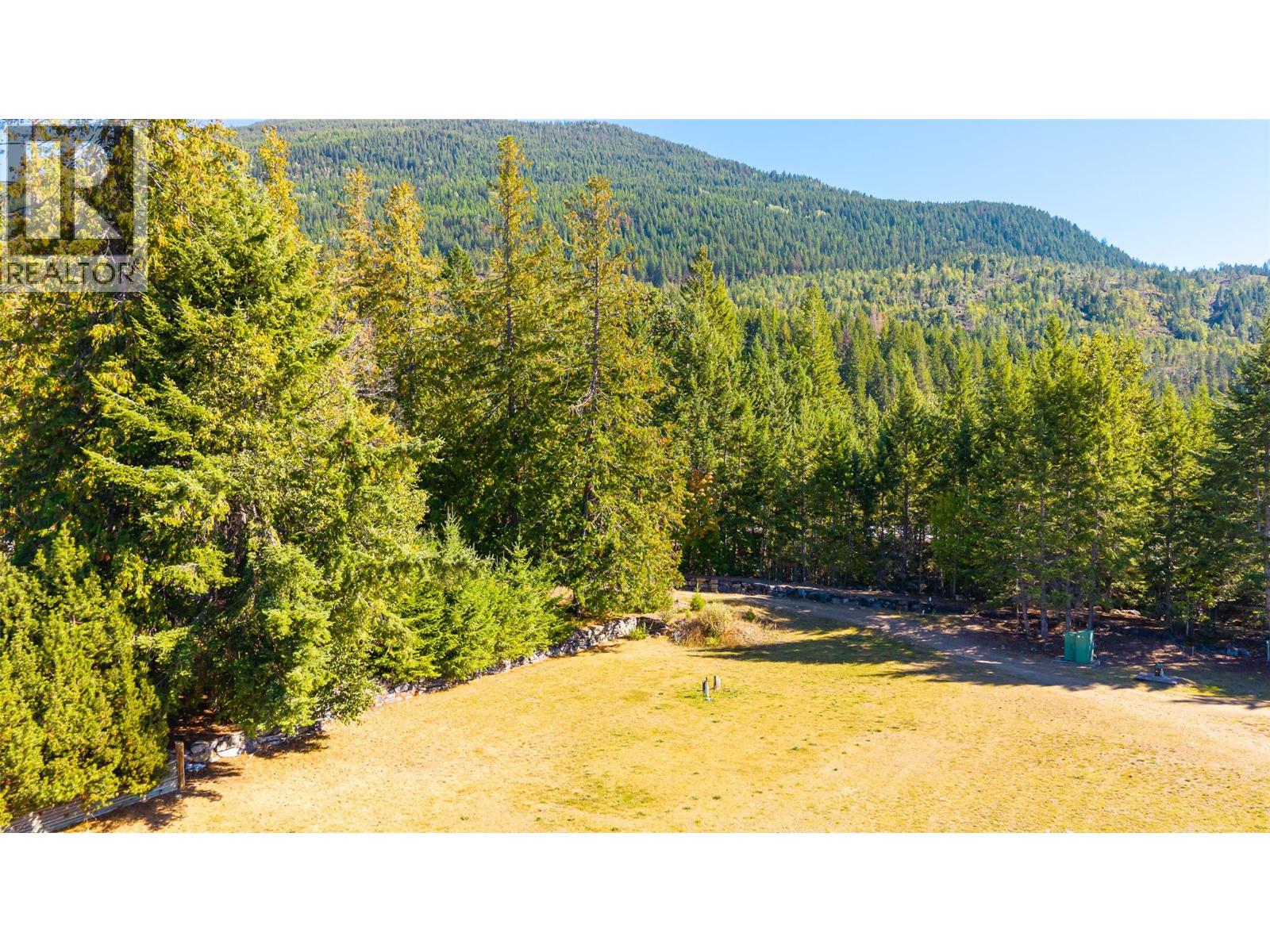 #L 13501 LAKESHORE DRIVE - 15