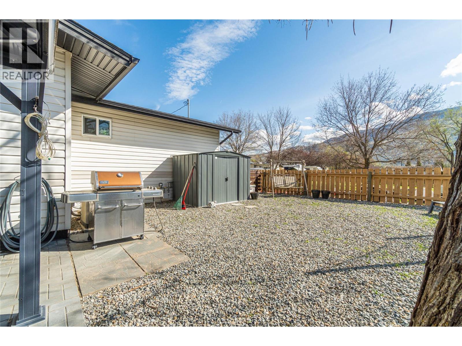 857 MAYNE Road - 46