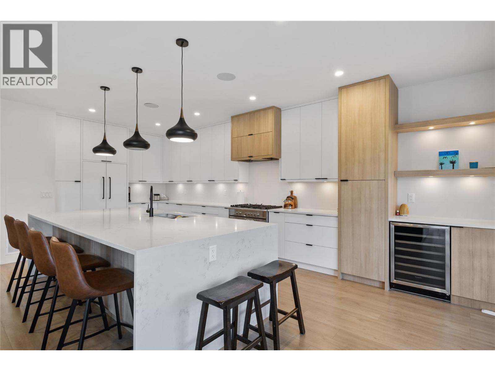 2 1452 Ethel Street, Kelowna