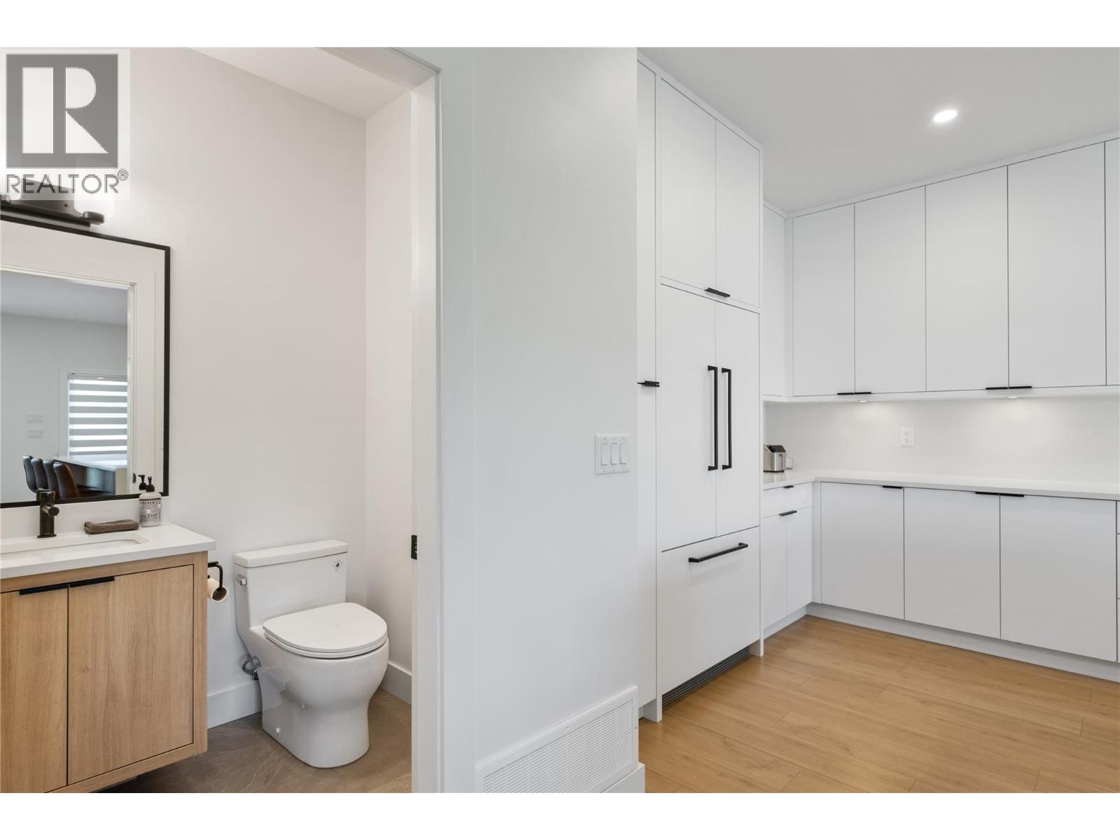 #2 1452 Ethel Street - 19