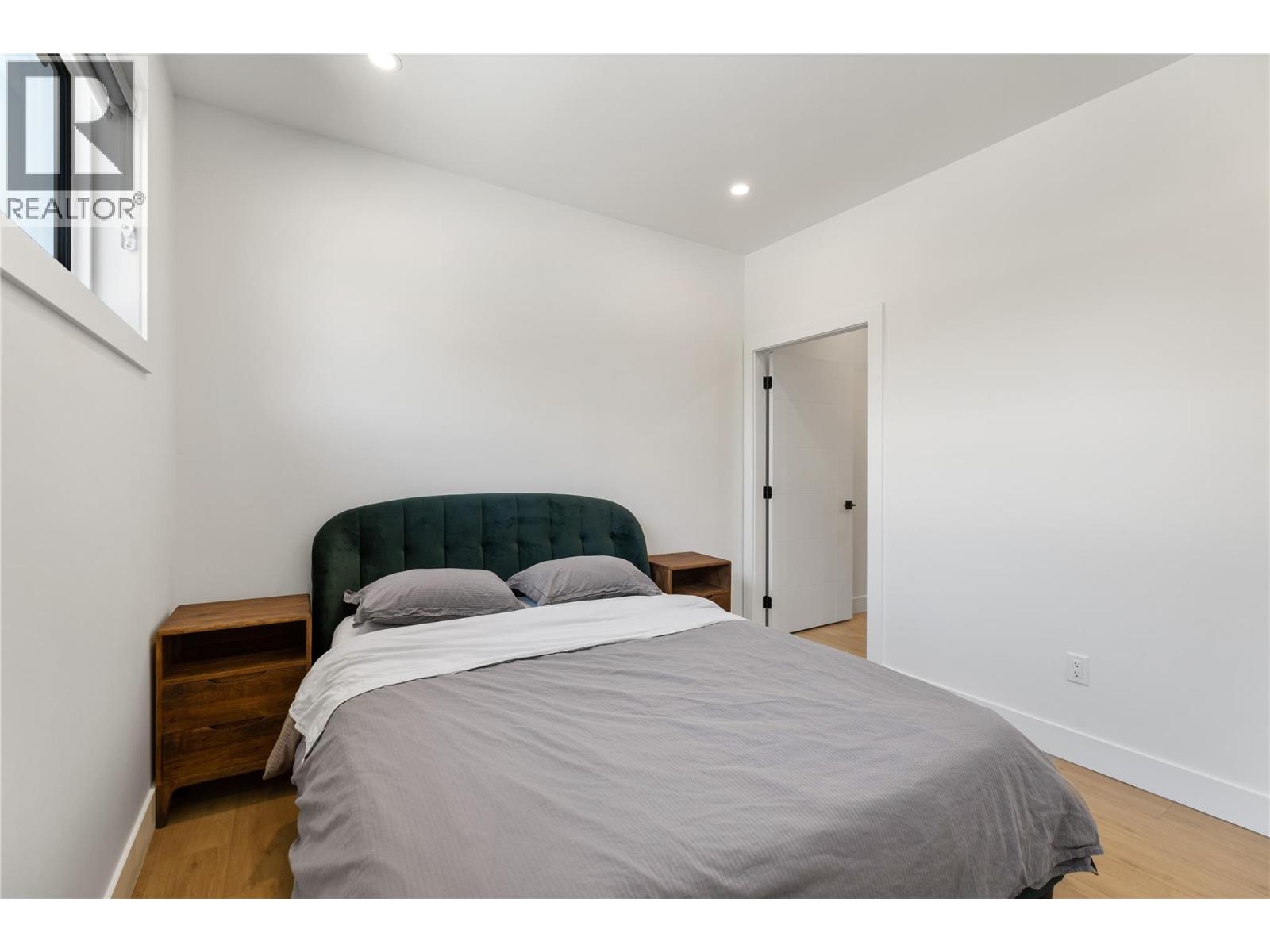 2 1452 Ethel Street, Kelowna