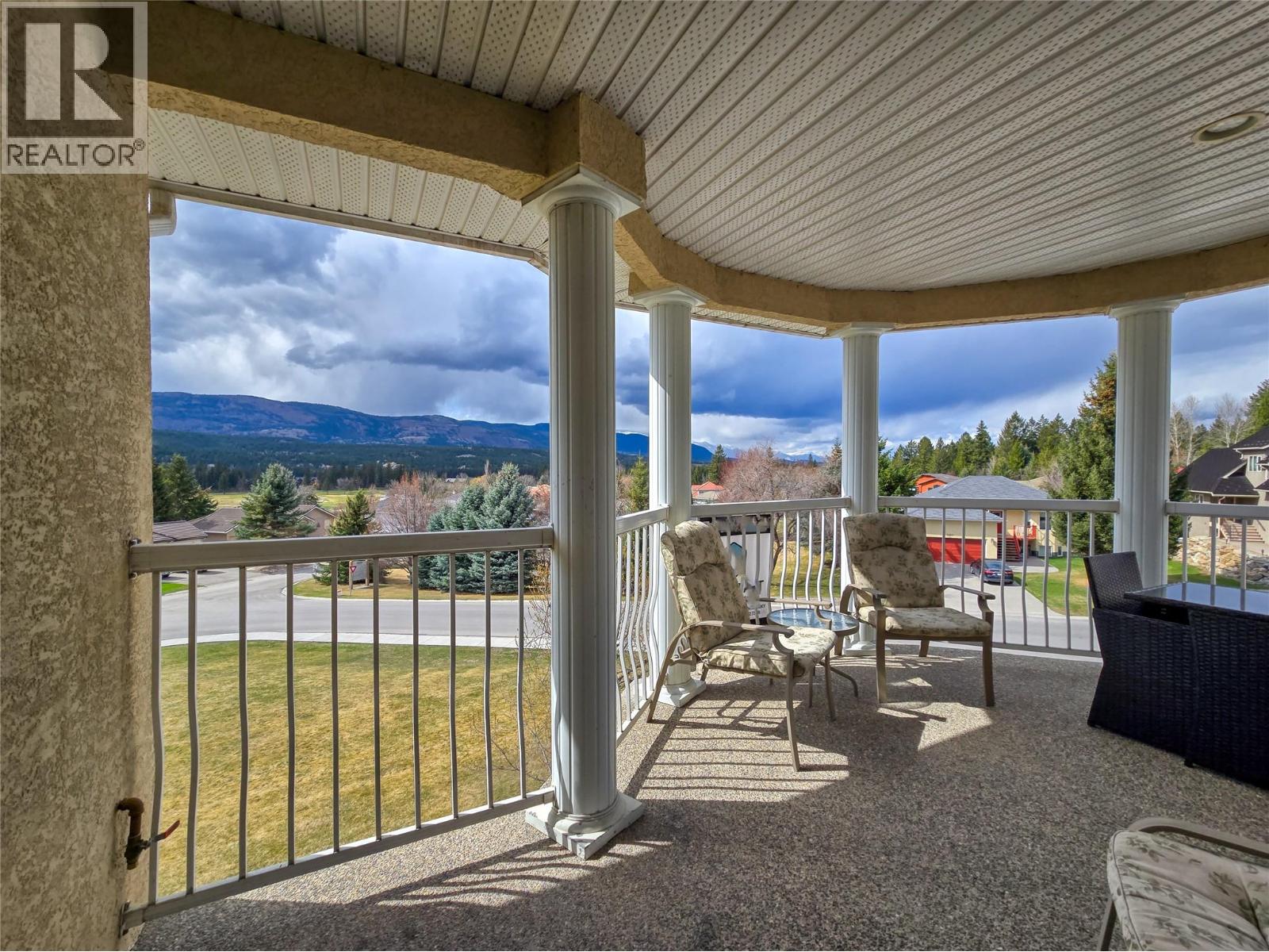 #5012A 5052 Riverview Road - 3