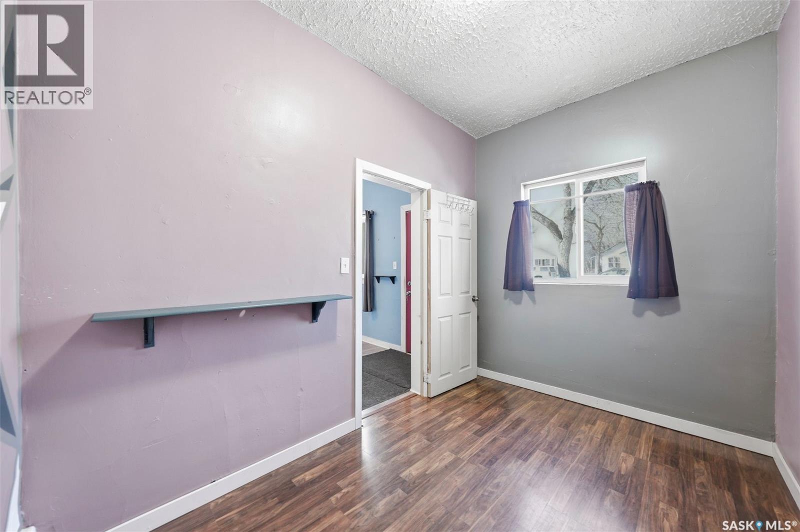 412 H AVENUE S - 12