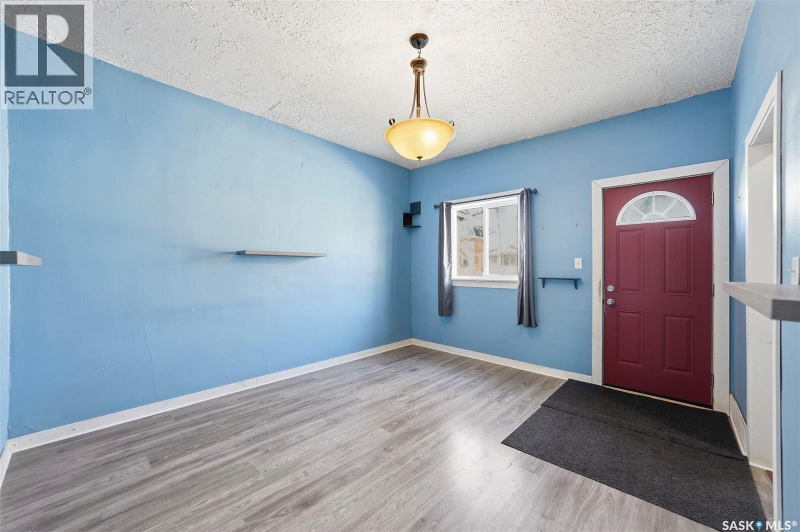 412 H AVENUE S - Image 3