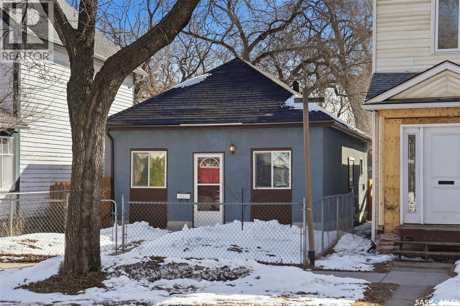 412 H AVENUE S - 2