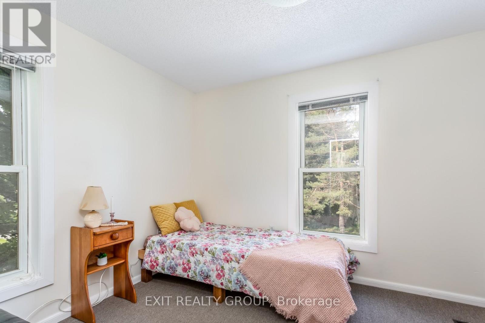 120 LORNE AVENUE - 30
