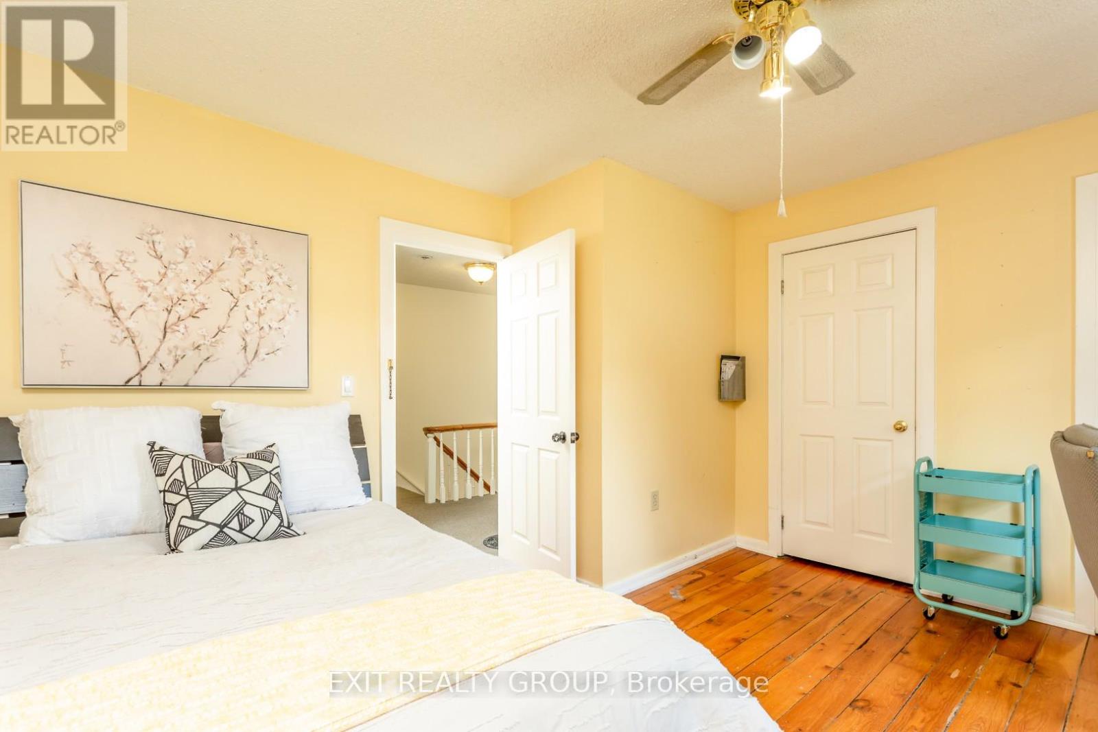 120 LORNE AVENUE - 34