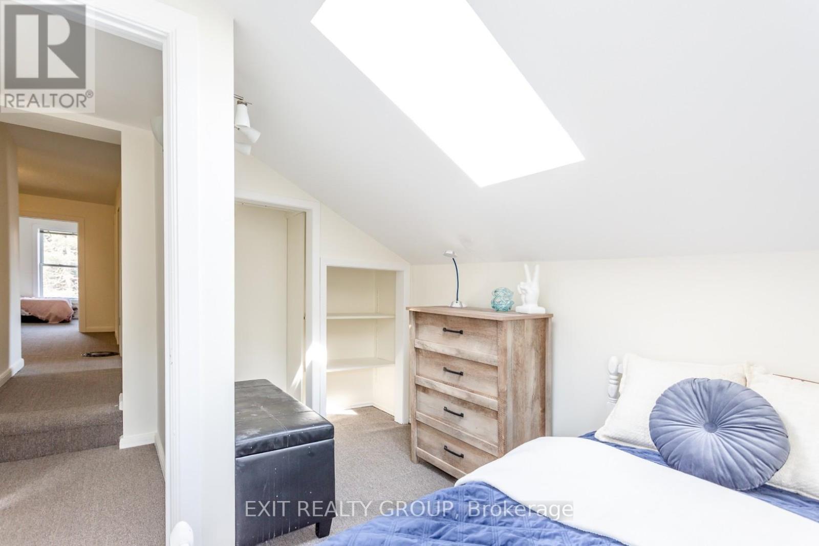 120 LORNE AVENUE - 35