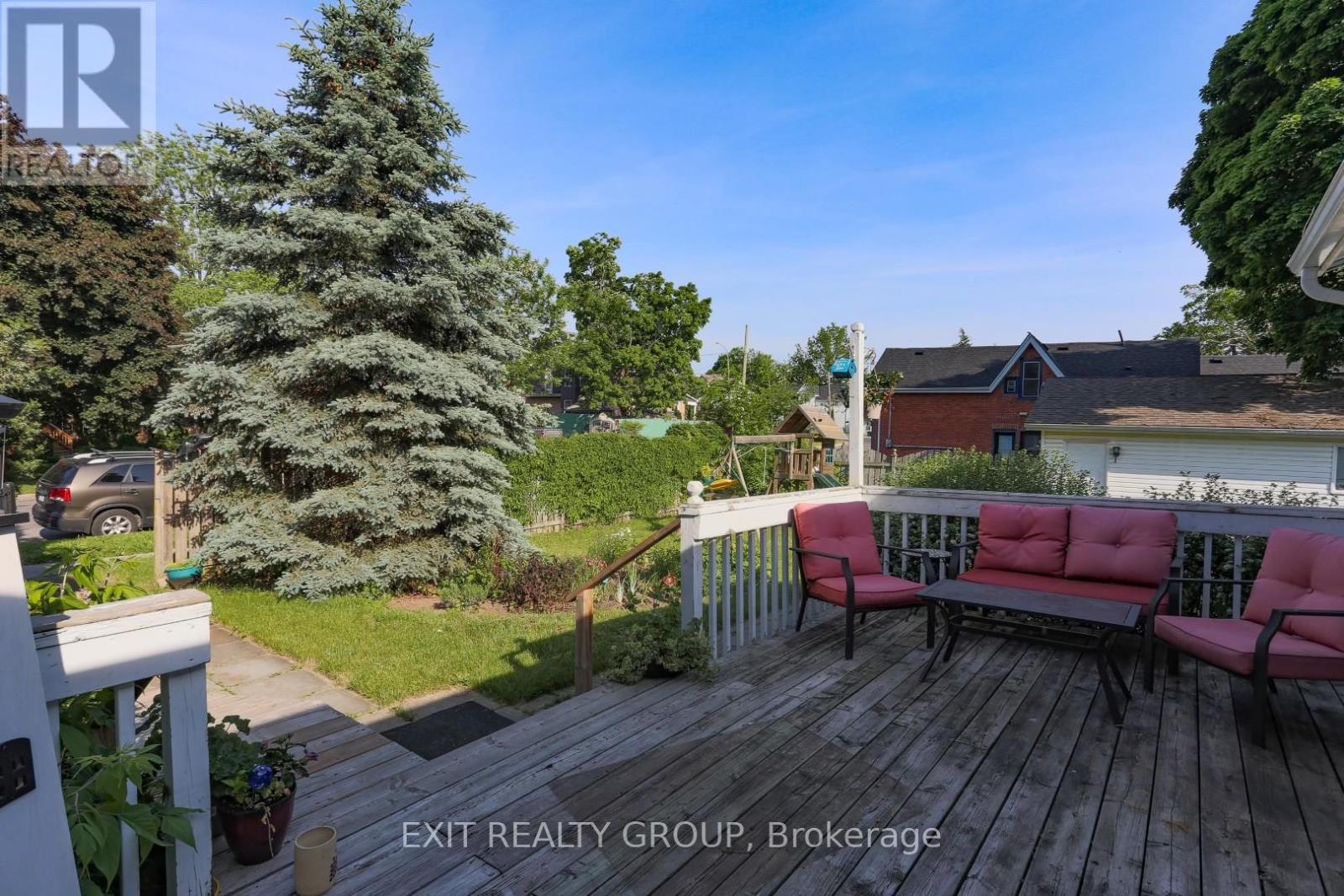 120 LORNE AVENUE - 42