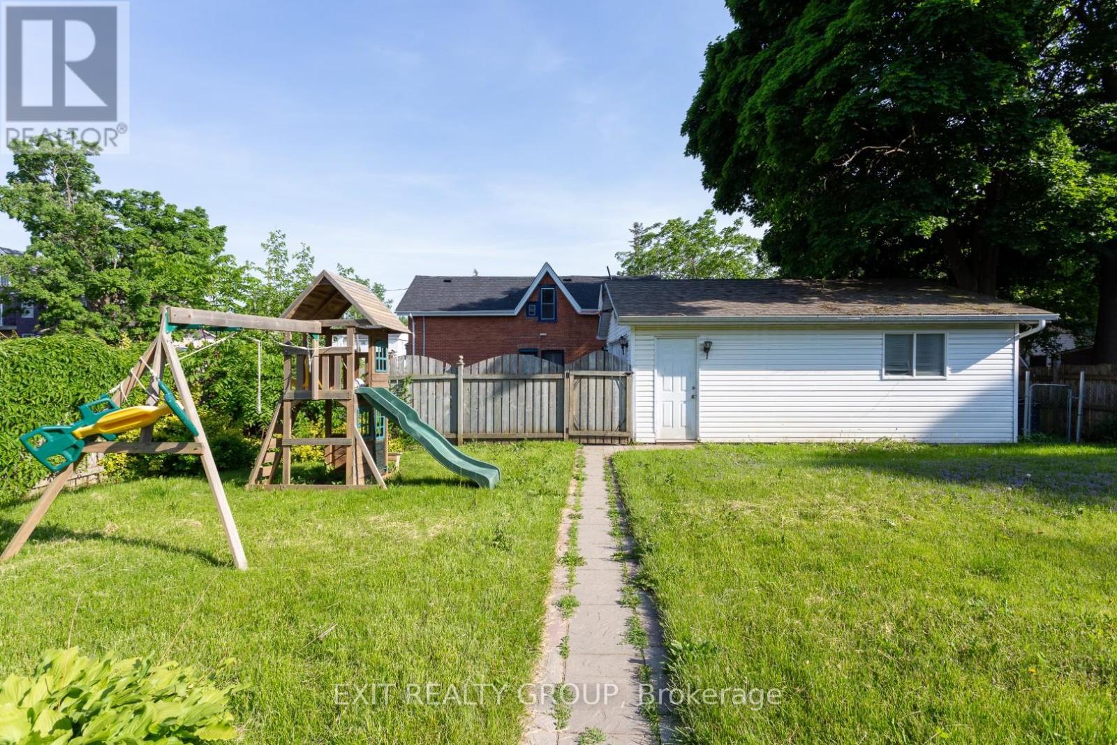 120 LORNE AVENUE - 43