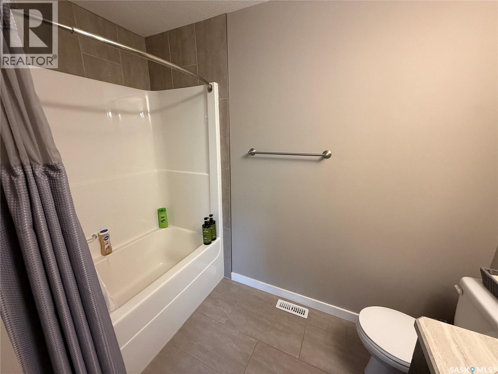 #529 ALEXANDRA STREET - 16