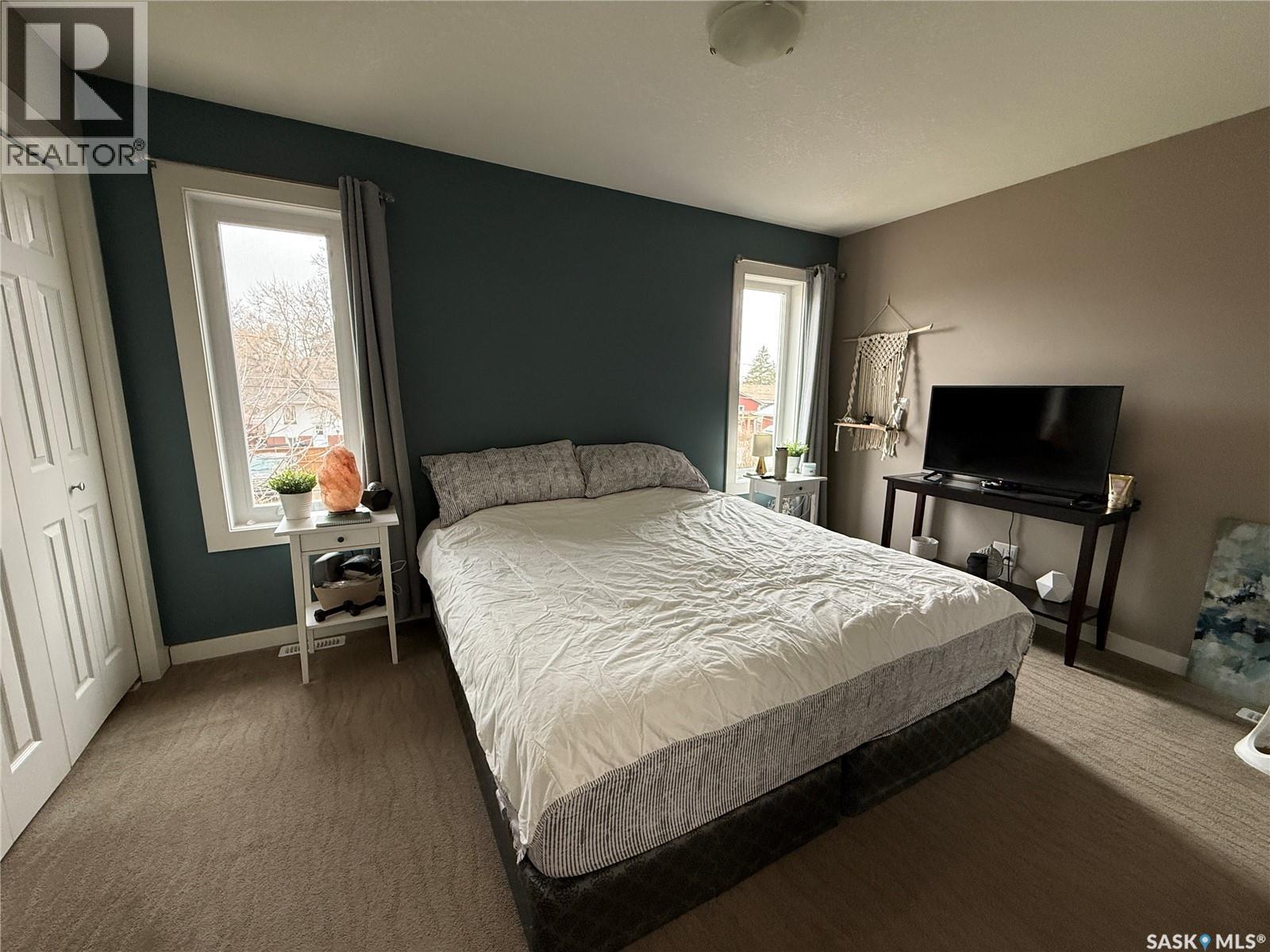 #529 ALEXANDRA STREET - 12