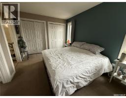Family room - 529 Alexandra Street, Weyburn, SK S4H1R7 Photo 13