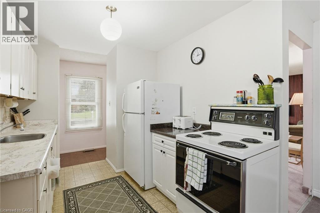 99 PALMER Road - 16