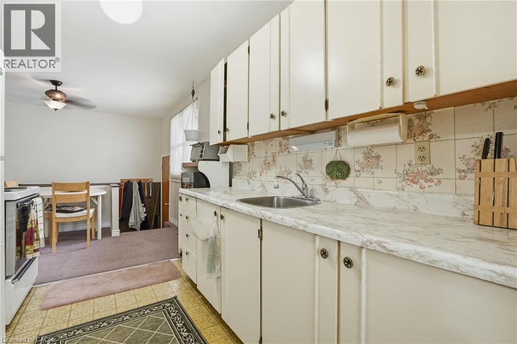 99 PALMER Road - 18