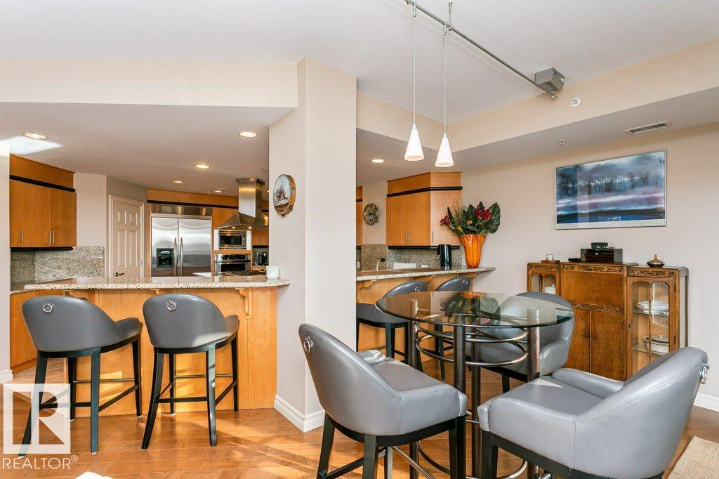 #504 10108 125 ST NW - 12
