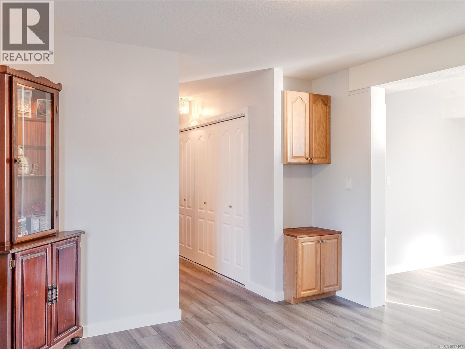 6614 Everest Dr - 37