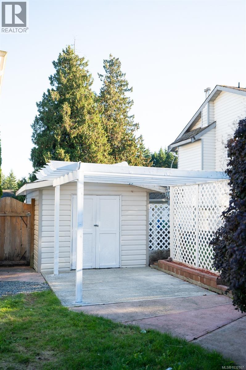 6614 Everest Dr - 48