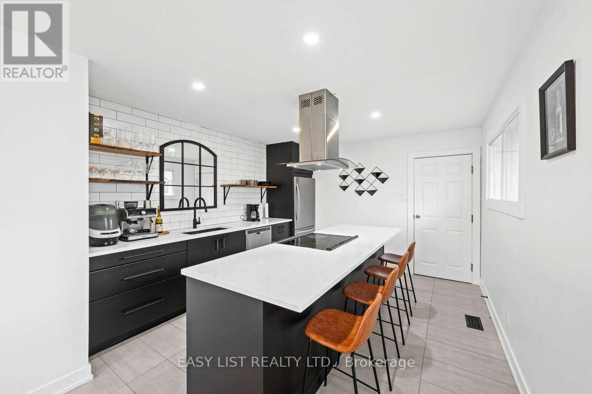 756 DICKENS AVENUE — photo 10