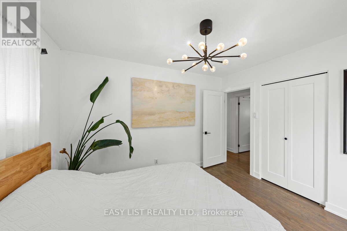 756 DICKENS AVENUE — photo 22
