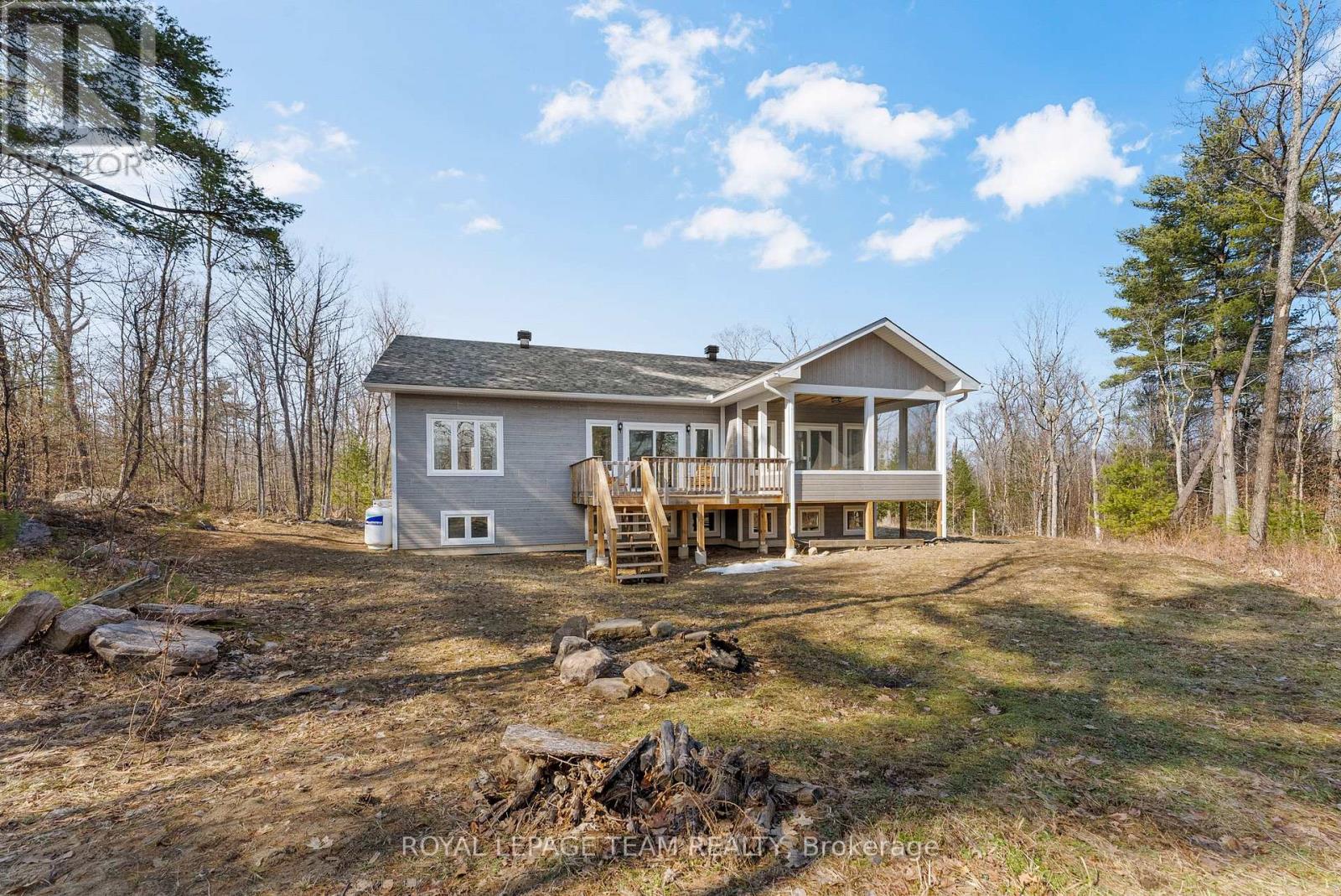 803 BARRETT CHUTE ROAD — photo 32